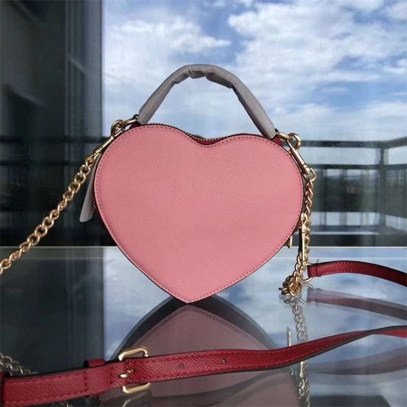 Heart Crossbody In Colorblock - Picture 5 of 5